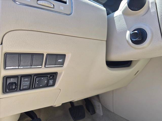 Used 2011 INFINITI QX56 4WD w/ Theater Pkg image 13