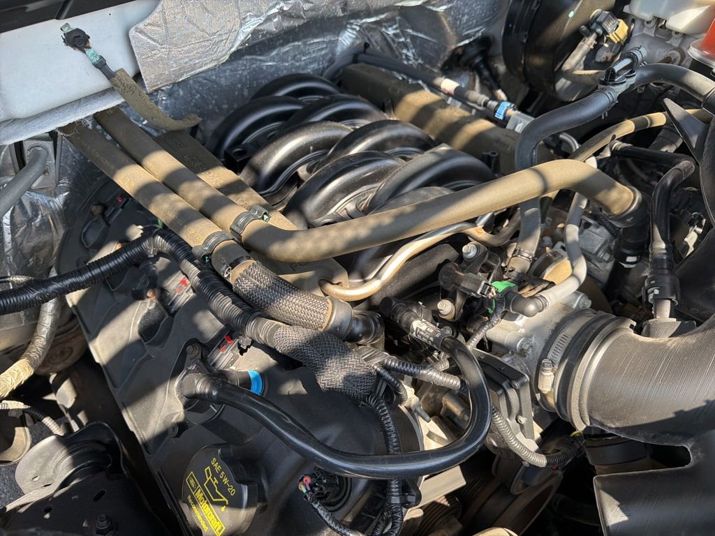 Used 2013 Ford F150 Lariat w/ Mid Equipment Group RWD image 9