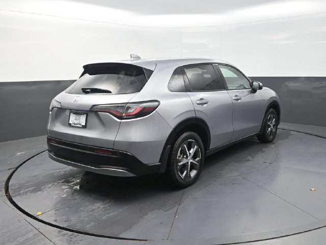 Used 2023 Honda HR-V EX-L image 9