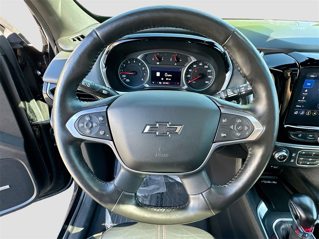 Used 2022 Chevrolet Traverse RS image 11
