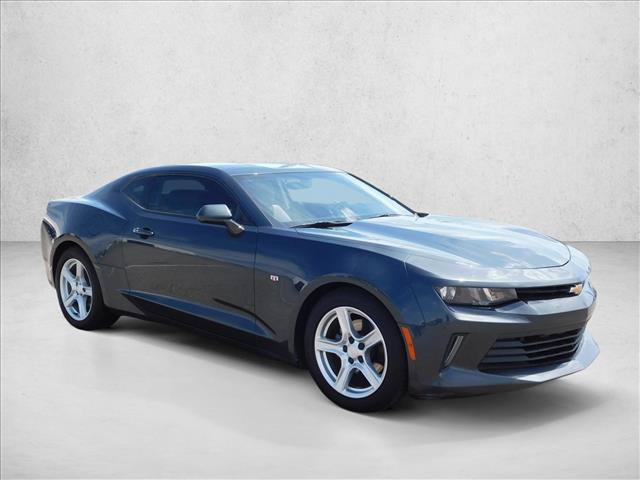 Used 2017 Chevrolet Camaro LT RWD image 6