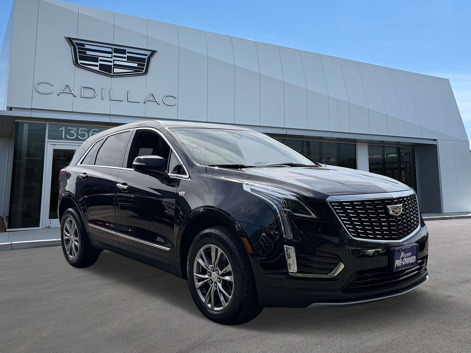 Certified 2023 Cadillac XT5 Premium Luxury AWD/4WD image 5