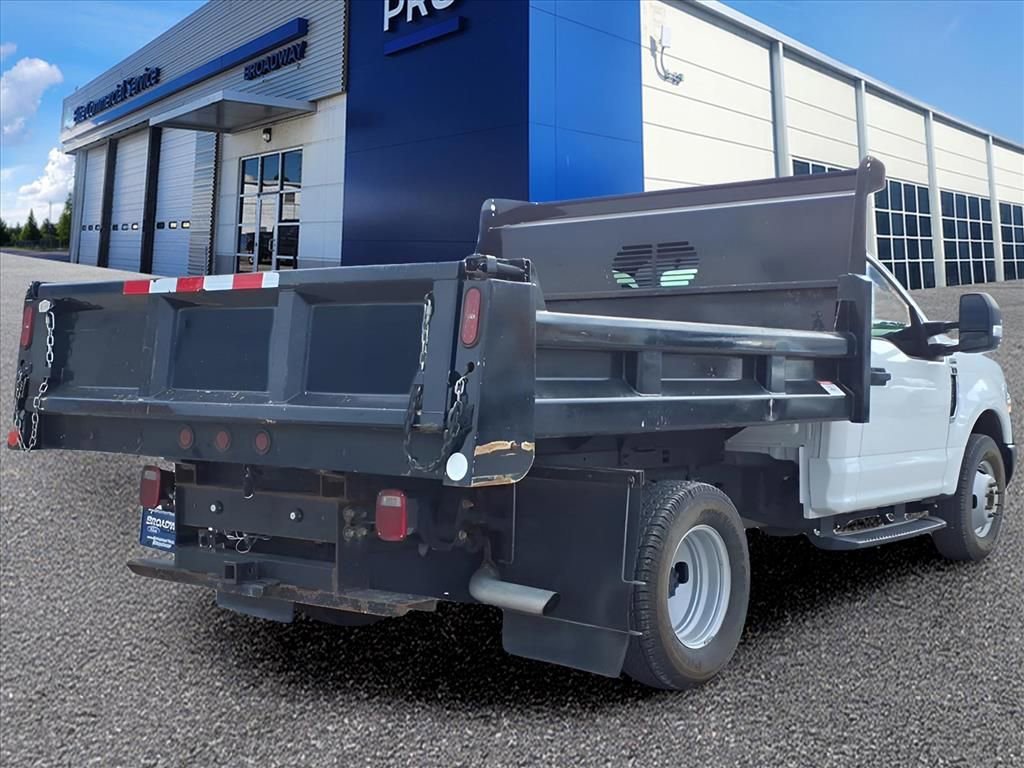 Used 2018 Ford F350 XL w/ Power Equipment Group image 3