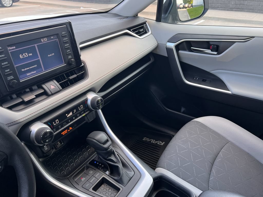 Used 2019 Toyota RAV4 XLE w/ Protection Package FWD image 20