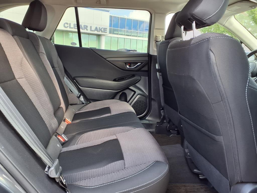 Certified 2025 Subaru Outback Premium image 7