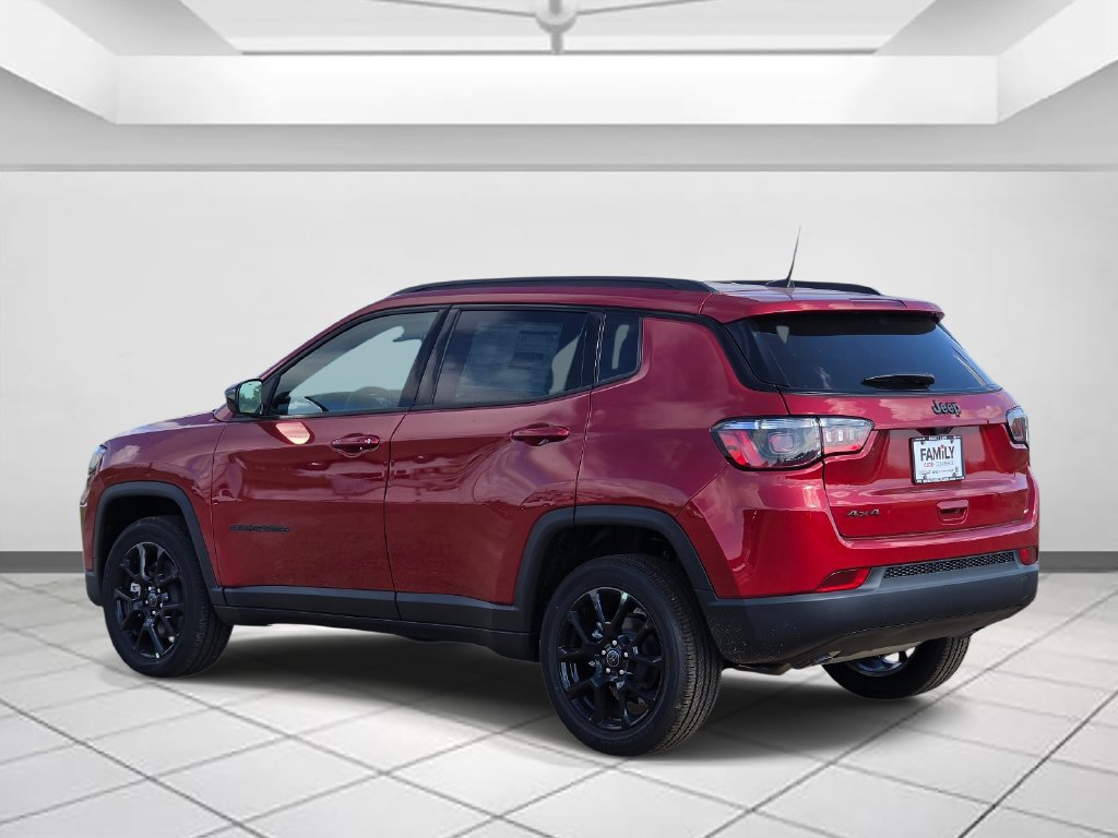 New 2027 Jeep Compass Latitude AWD/4WD image 3