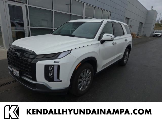 Used 2025 Hyundai Palisade SE FWD image 1