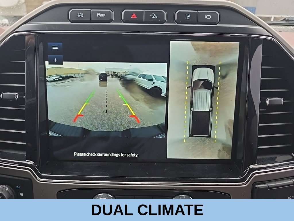 Used 2022 Ford F350 Platinum w/ Tremor Off-Road Package AWD/4WD image 29