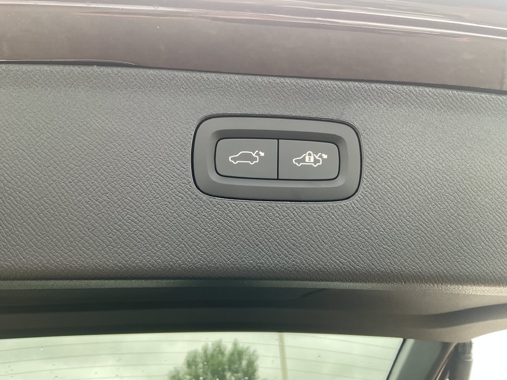New 2027 Volvo XC90 B6 Ultra AWD/4WD image 10