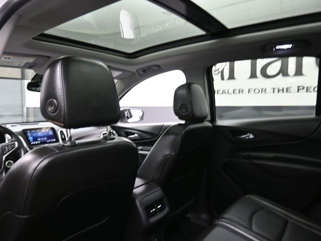 Used 2020 Chevrolet Equinox LT w/ Sport Edition FWD image 24