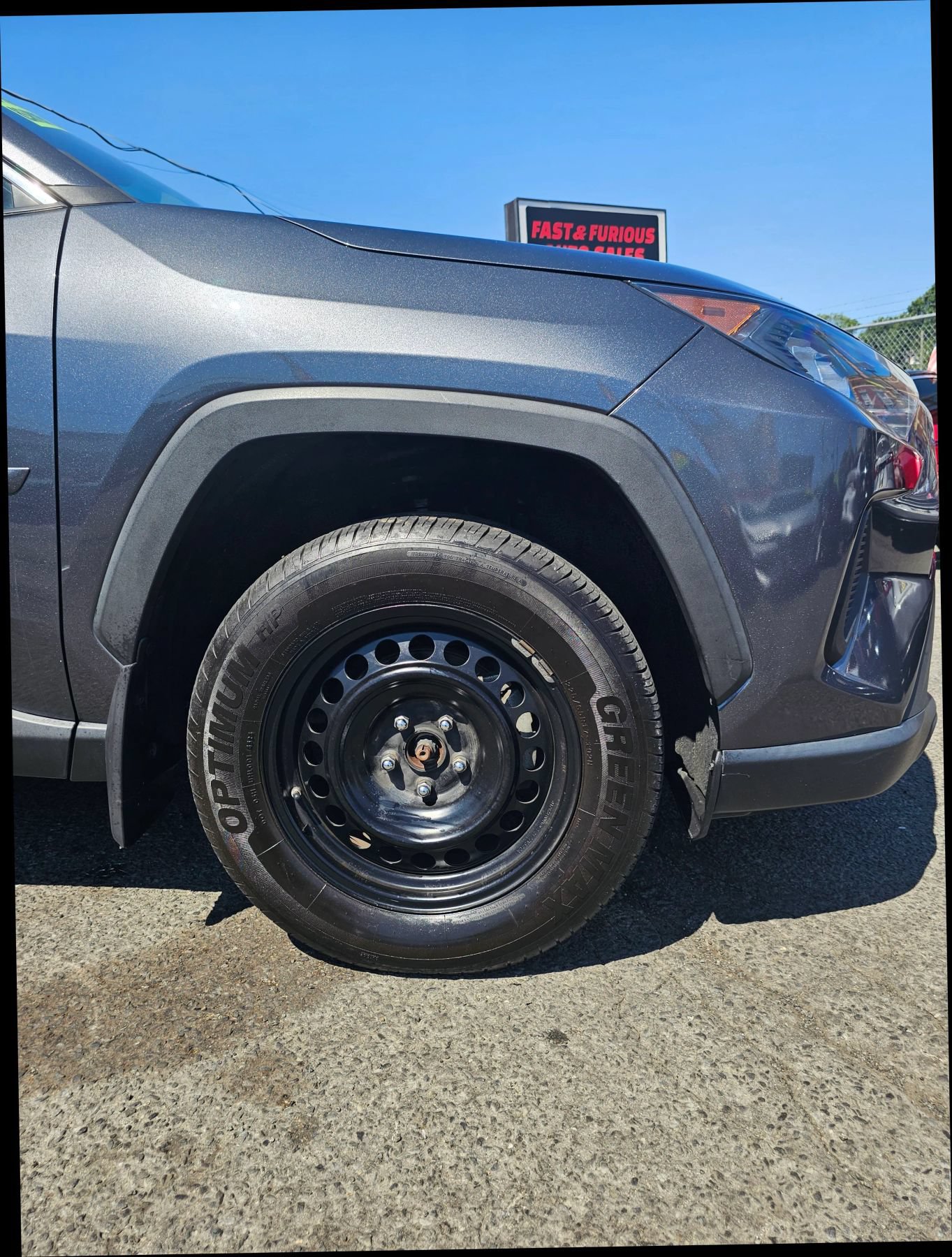 Used 2021 Toyota RAV4 LE AWD/4WD image 30