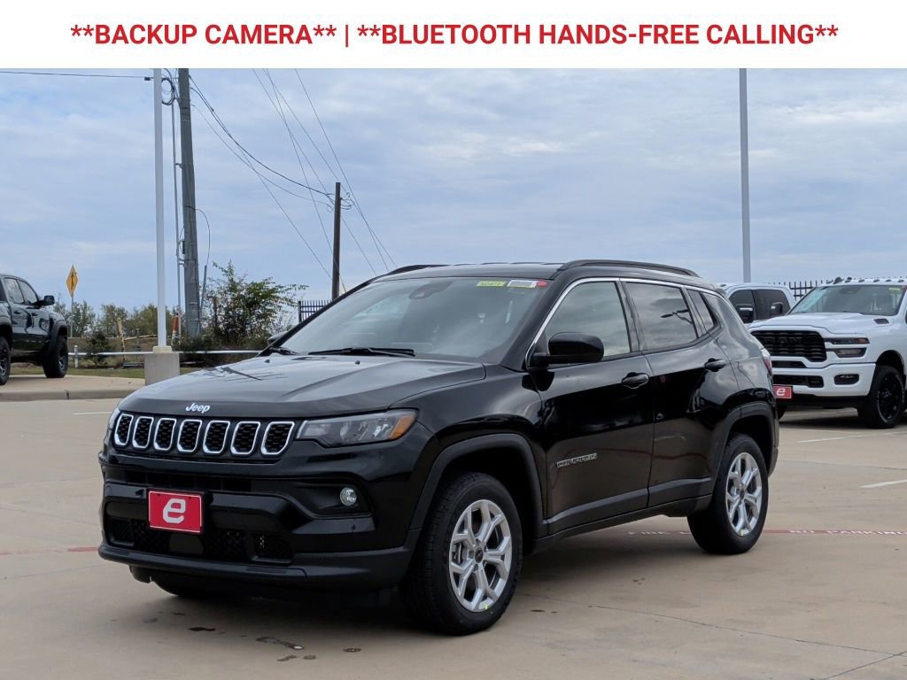 New 2026 Jeep Compass Latitude AWD/4WD image 3