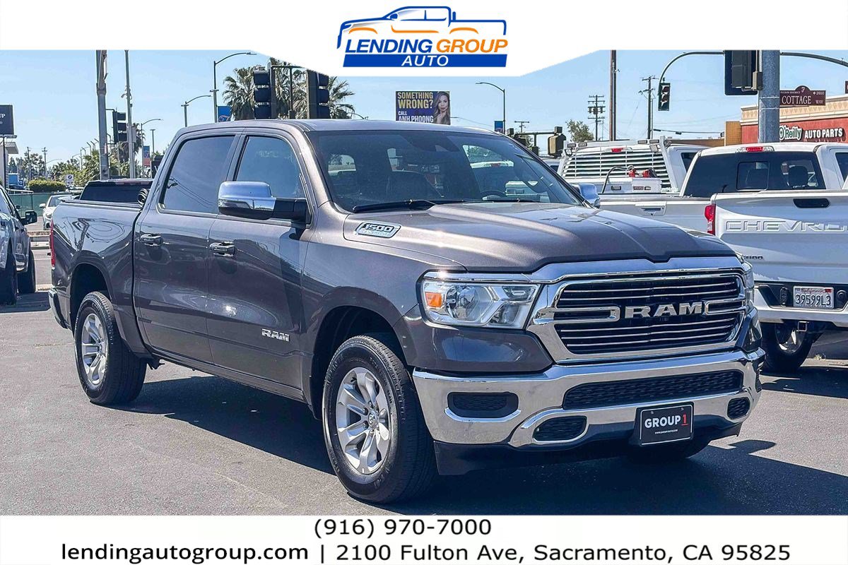Used 2023 RAM 1500 Laramie AWD/4WD image 5