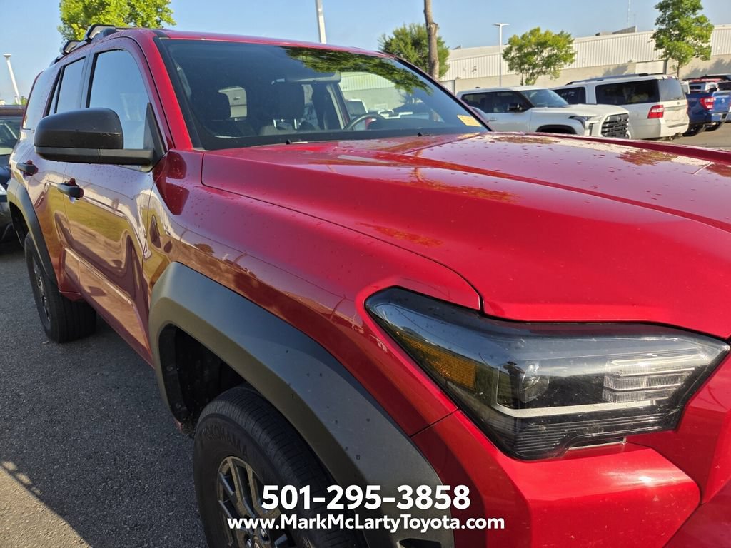 Used 2025 Toyota 4Runner SR5 AWD/4WD image 4