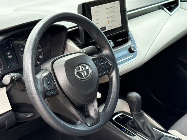 Used 2024 Toyota Corolla LE image 16
