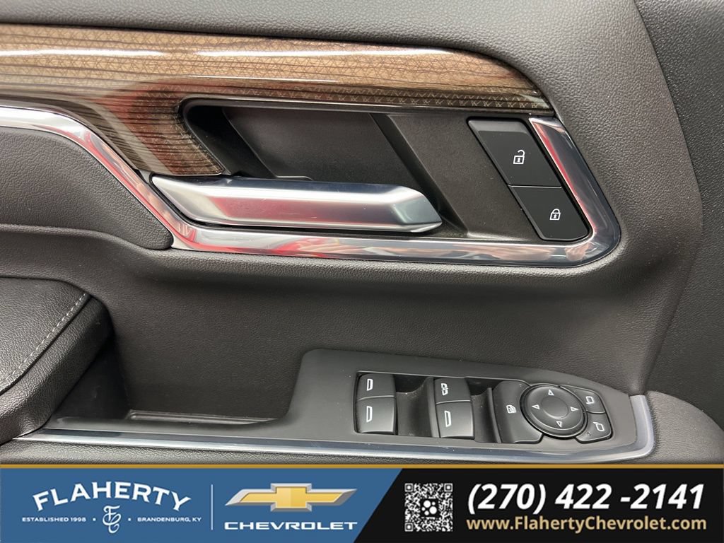 Used 2024 Chevrolet Silverado 3500 LT w/ Convenience Package AWD/4WD image 23
