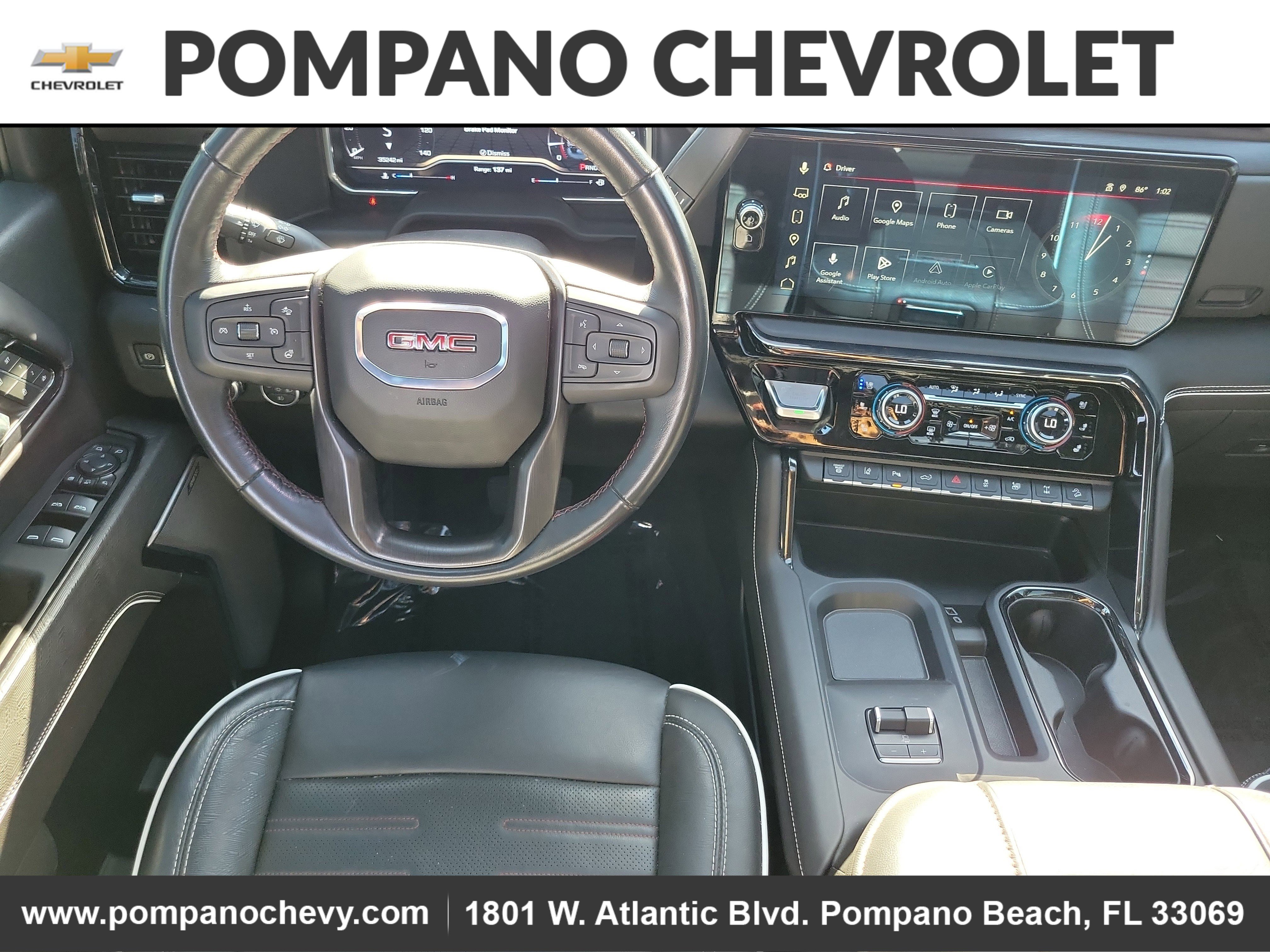 Used 2024 GMC Sierra 2500 AT4X image 14