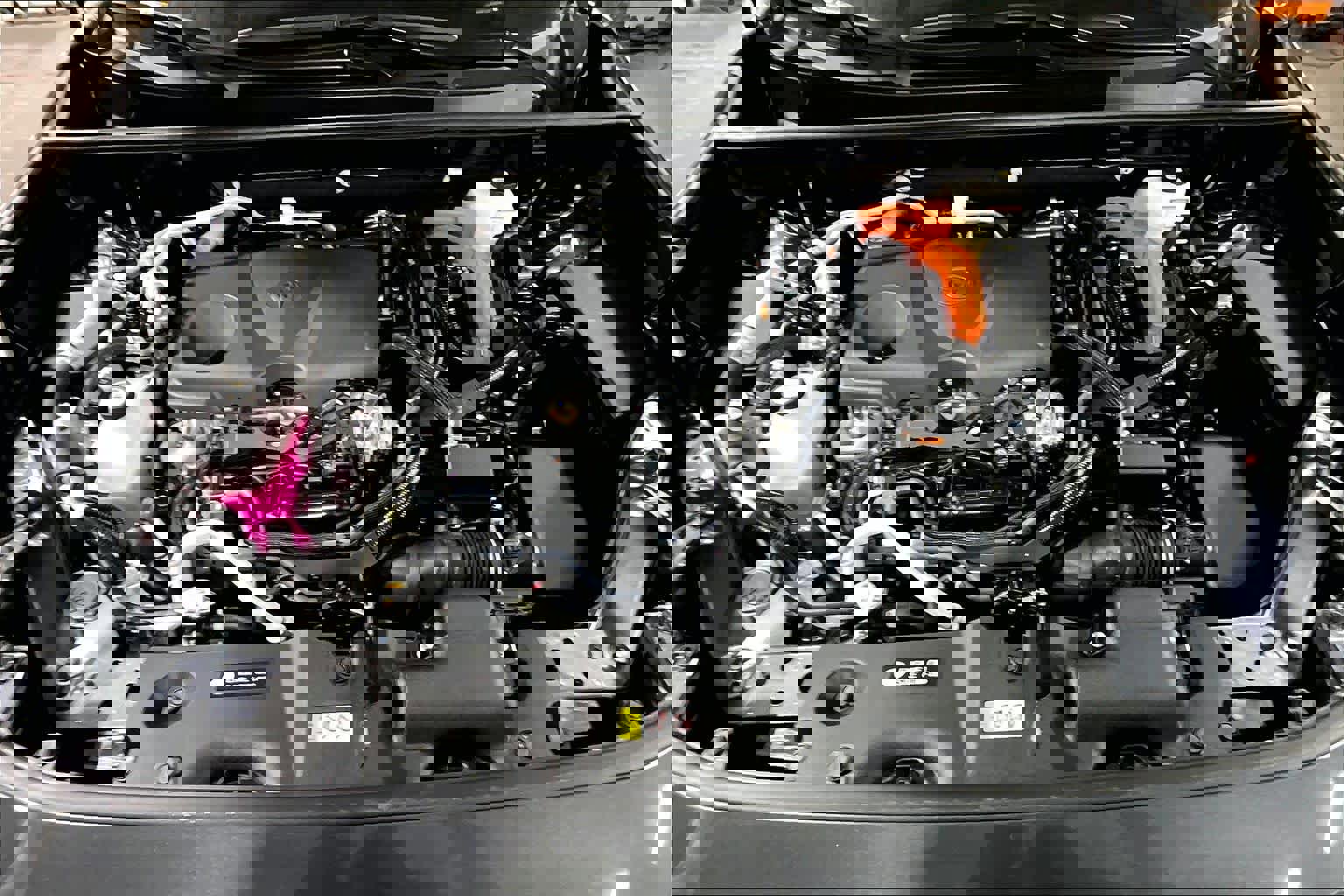 New 2025 Toyota RAV4 SE image 16