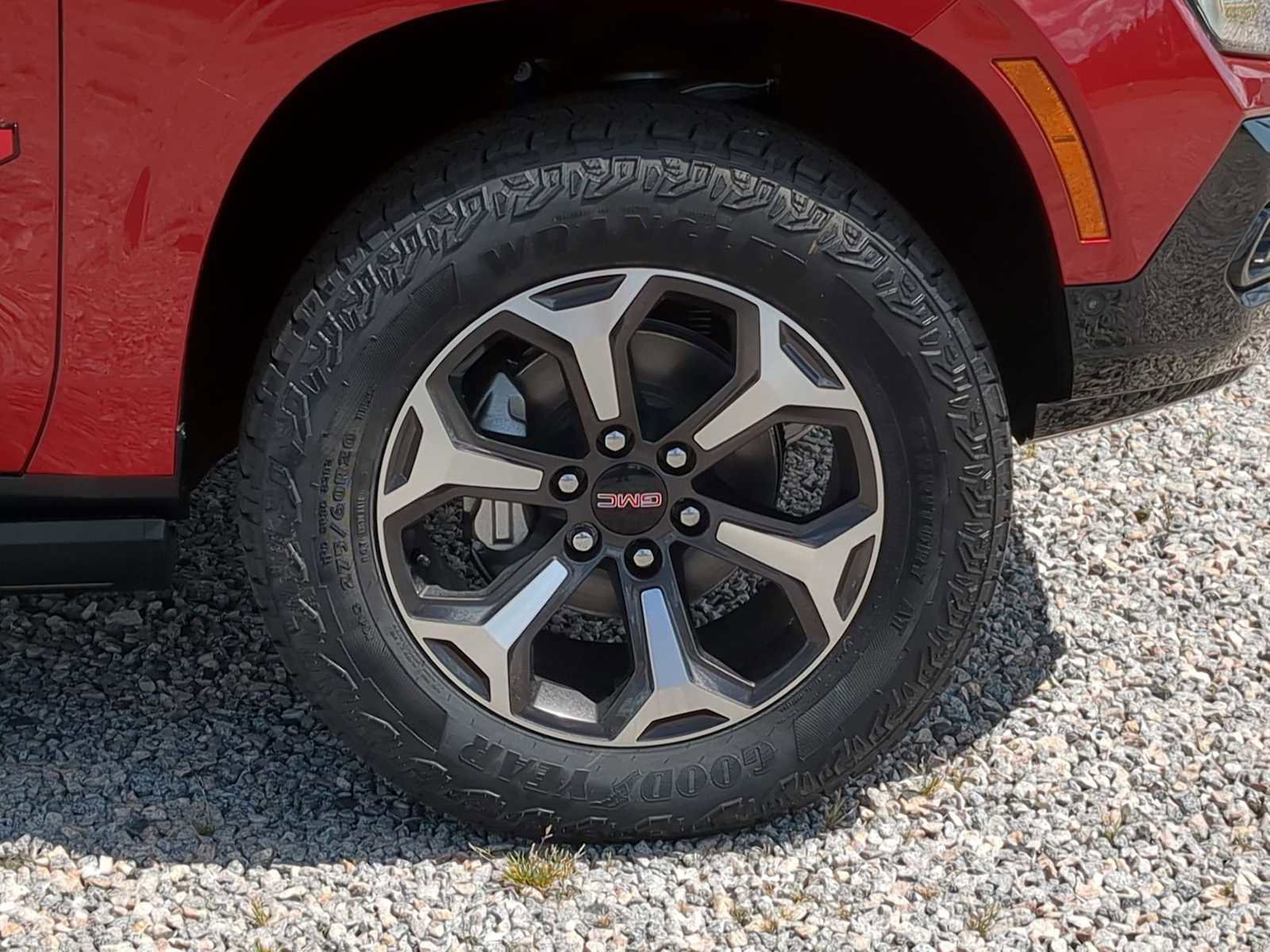 New 2026 GMC Yukon AT4 Ultimate AWD/4WD image 10