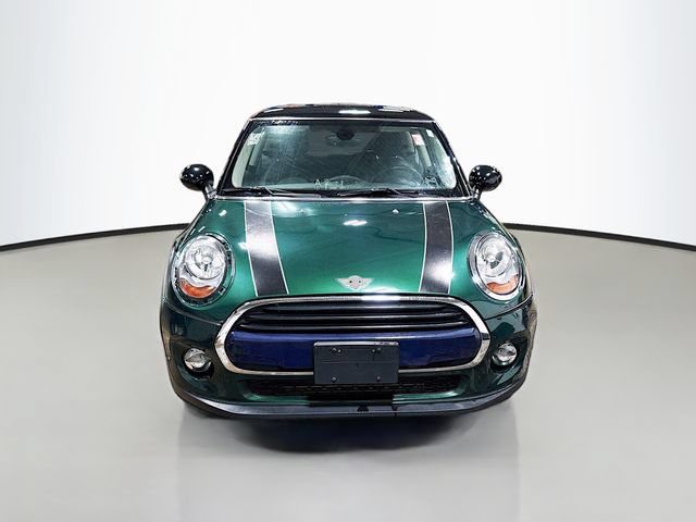 Used 2018 MINI Cooper 2-Door Hardtop FWD image 2