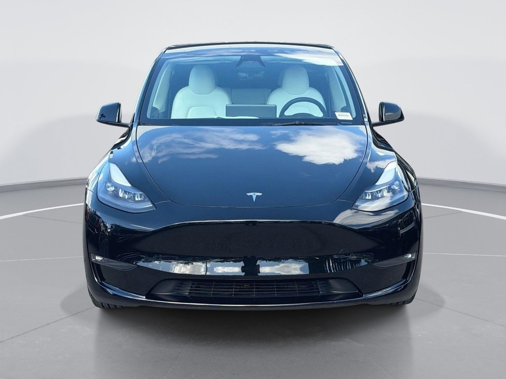 Used 2023 Tesla Model Y Performance AWD/4WD image 2