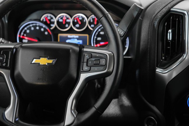Used 2022 Chevrolet Silverado 1500 LT RWD image 16