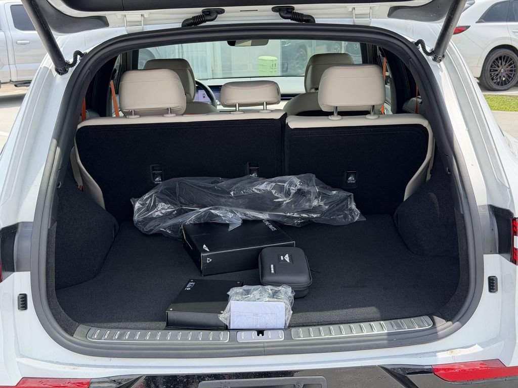 New 2026 Genesis GV70 3.5T Sport Prestige AWD/4WD image 28