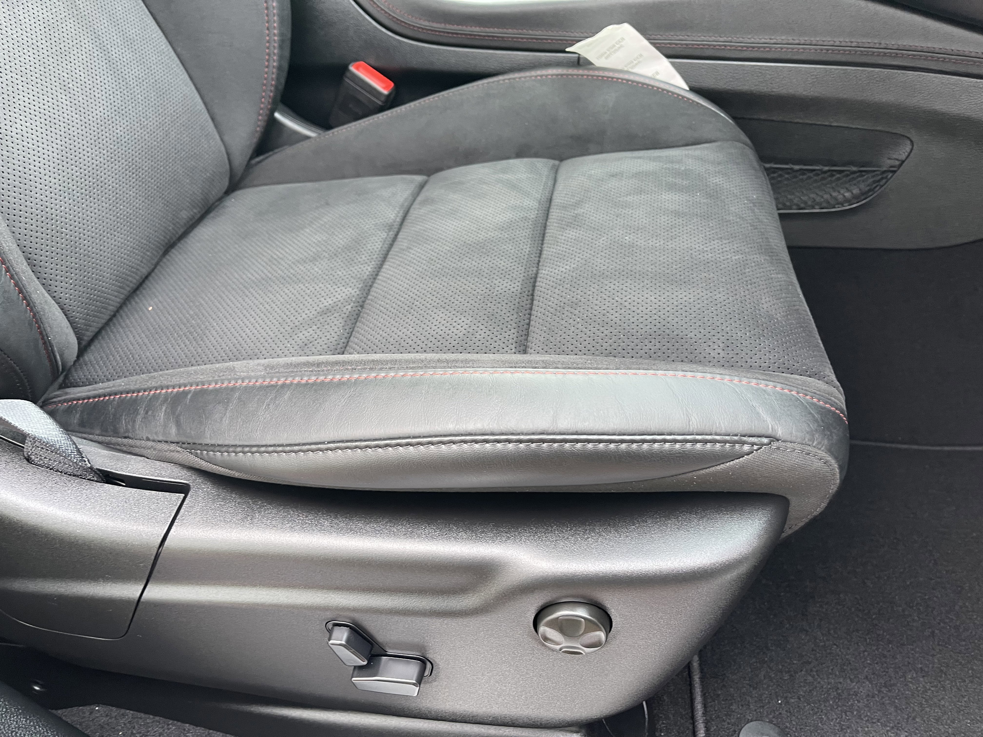 New 2026 Dodge Durango GT image 27