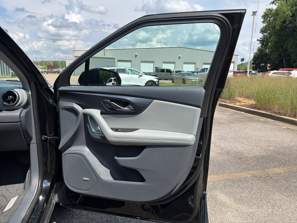 Used 2019 Chevrolet Blazer LT w/ Sun and Wheels Package FWD image 19