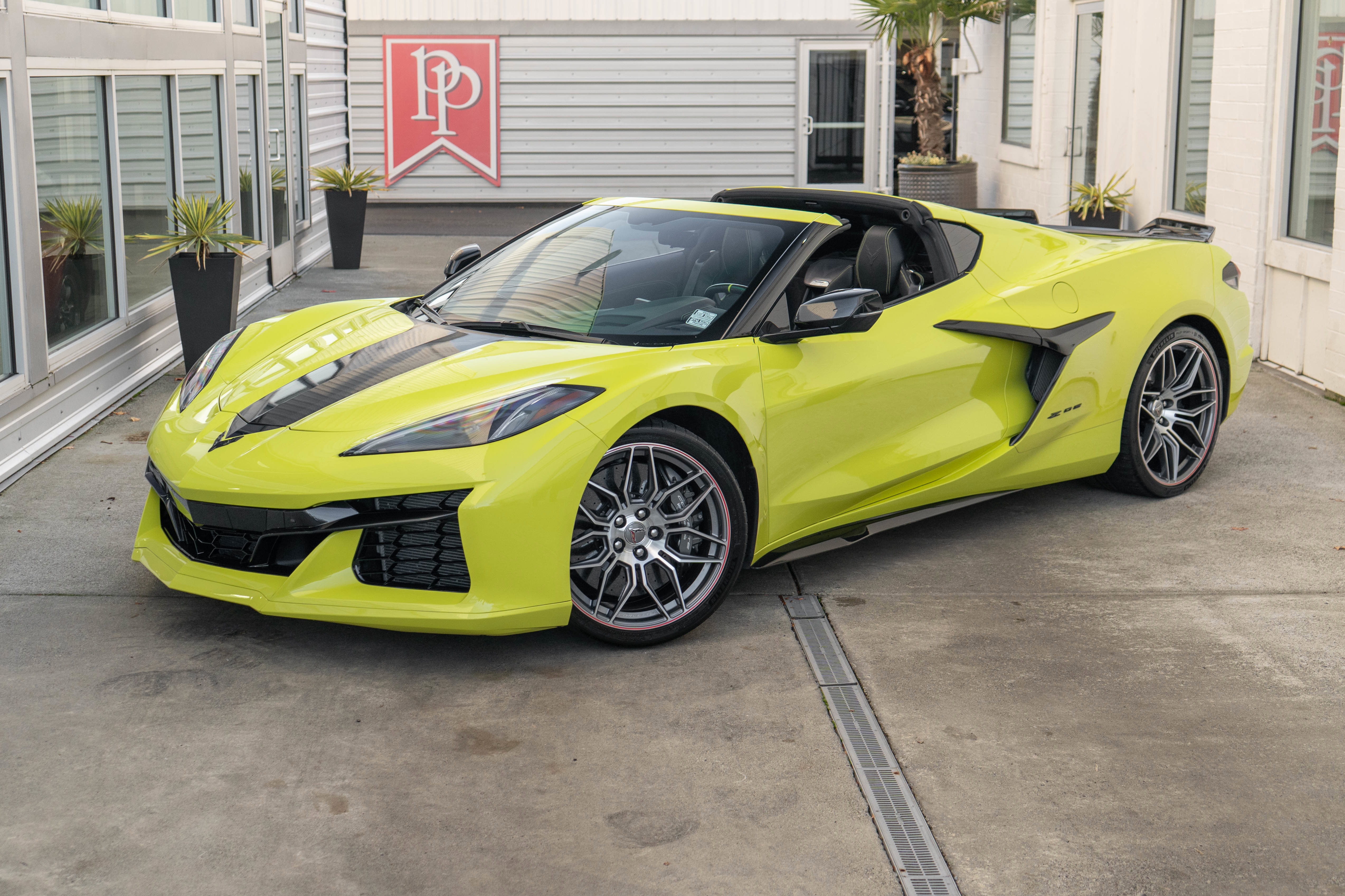 Used 2023 Chevrolet Corvette Z06 w/ Stealth Interior Trim Package image 2