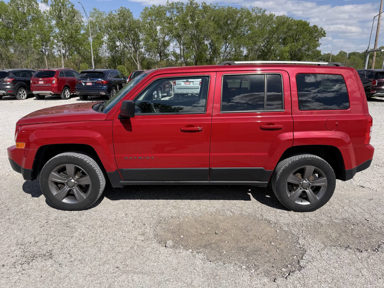 Used 2016 Jeep Patriot Sport w/ Power Value Group FWD image 5