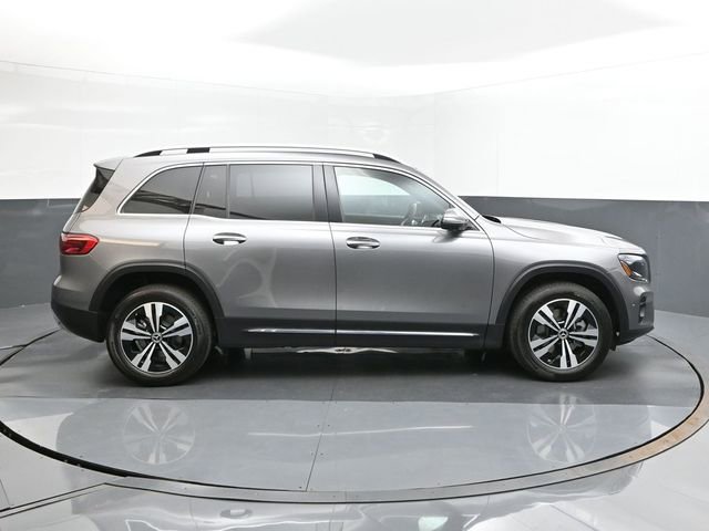 New 2025 Mercedes-Benz GLB 250 image 26