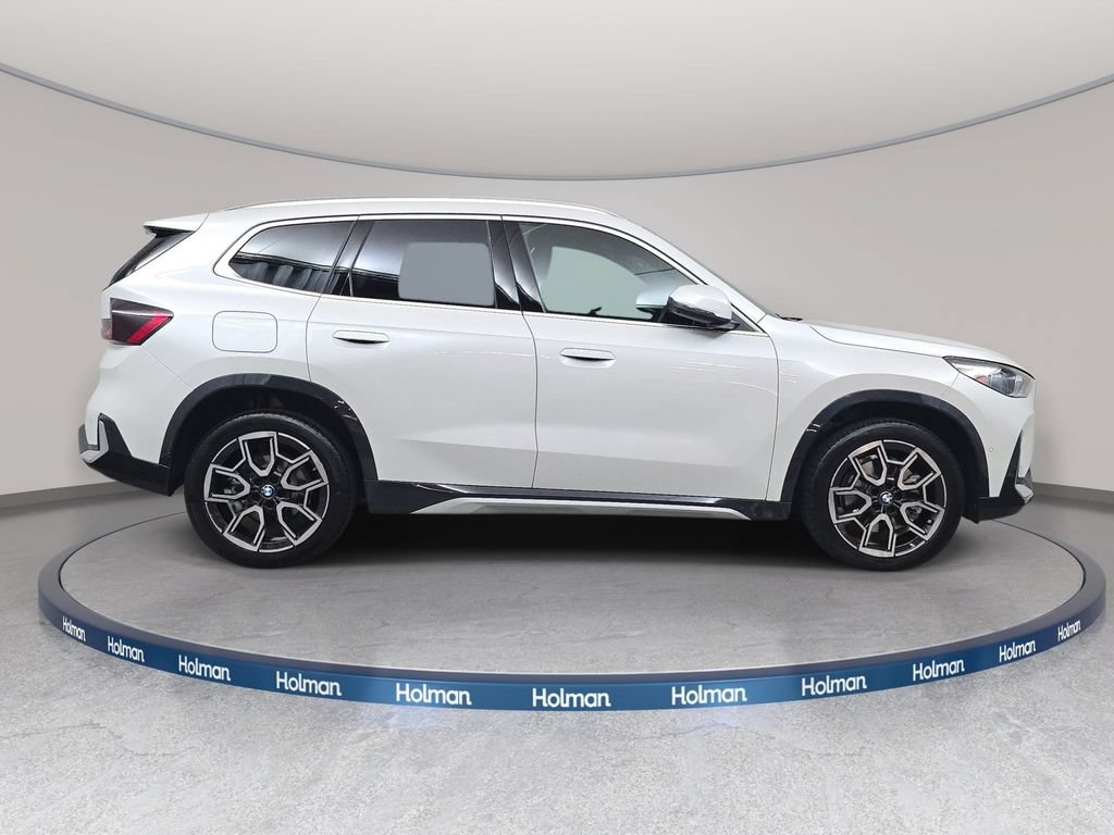 Used 2026 BMW X1 xDrive28i AWD/4WD image 5