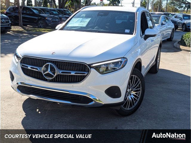 New 2026 Mercedes-Benz GLC 300