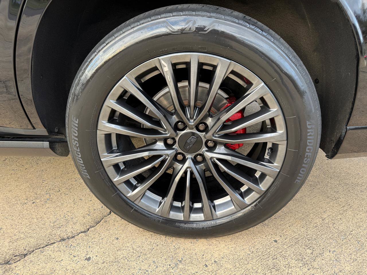 Used 2023 Cadillac Escalade V image 10