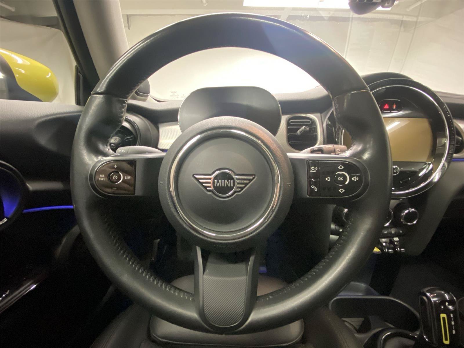 Used 2023 MINI Cooper SE FWD image 15