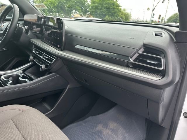 Used 2025 Chevrolet Traverse LT AWD/4WD image 30