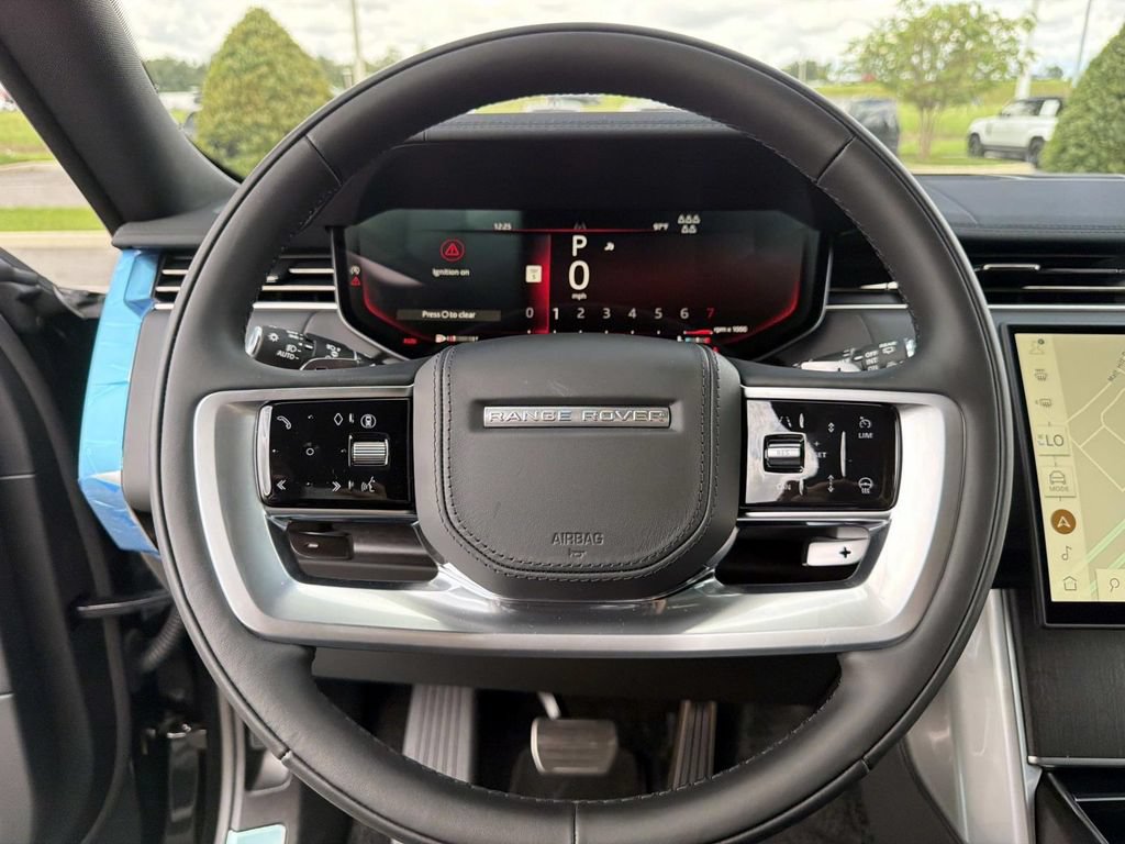 New 2026 Land Rover Range Rover Long Wheelbase SE AWD/4WD image 26