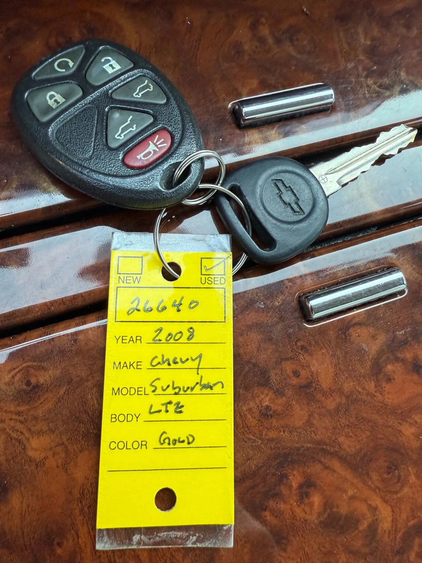 Used 2008 Chevrolet Suburban LTZ w/ LTZ Preferred Equipment Group image 27