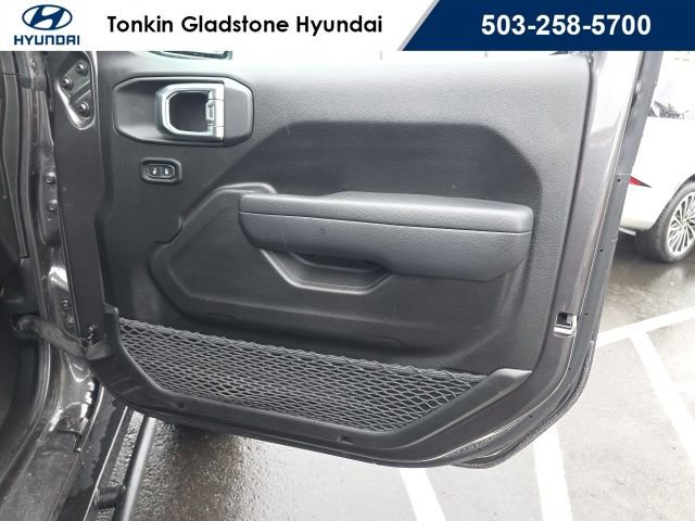 Used 2025 Jeep Wrangler Unlimited Rubicon image 20