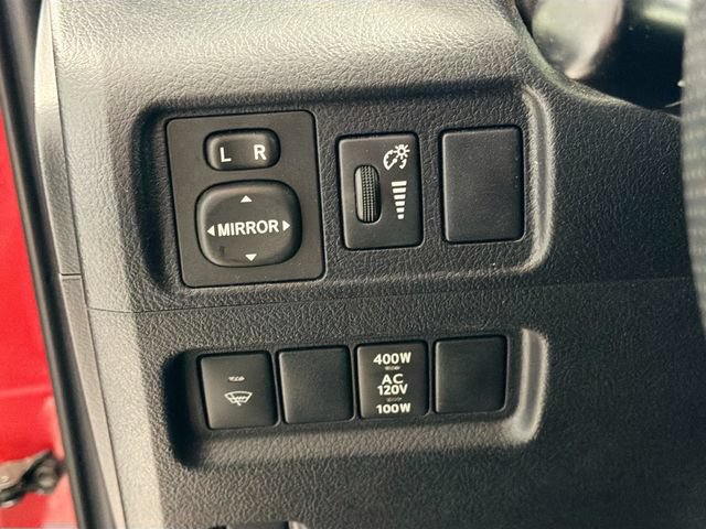 Certified 2019 Toyota 4Runner TRD Off-Road AWD/4WD image 9
