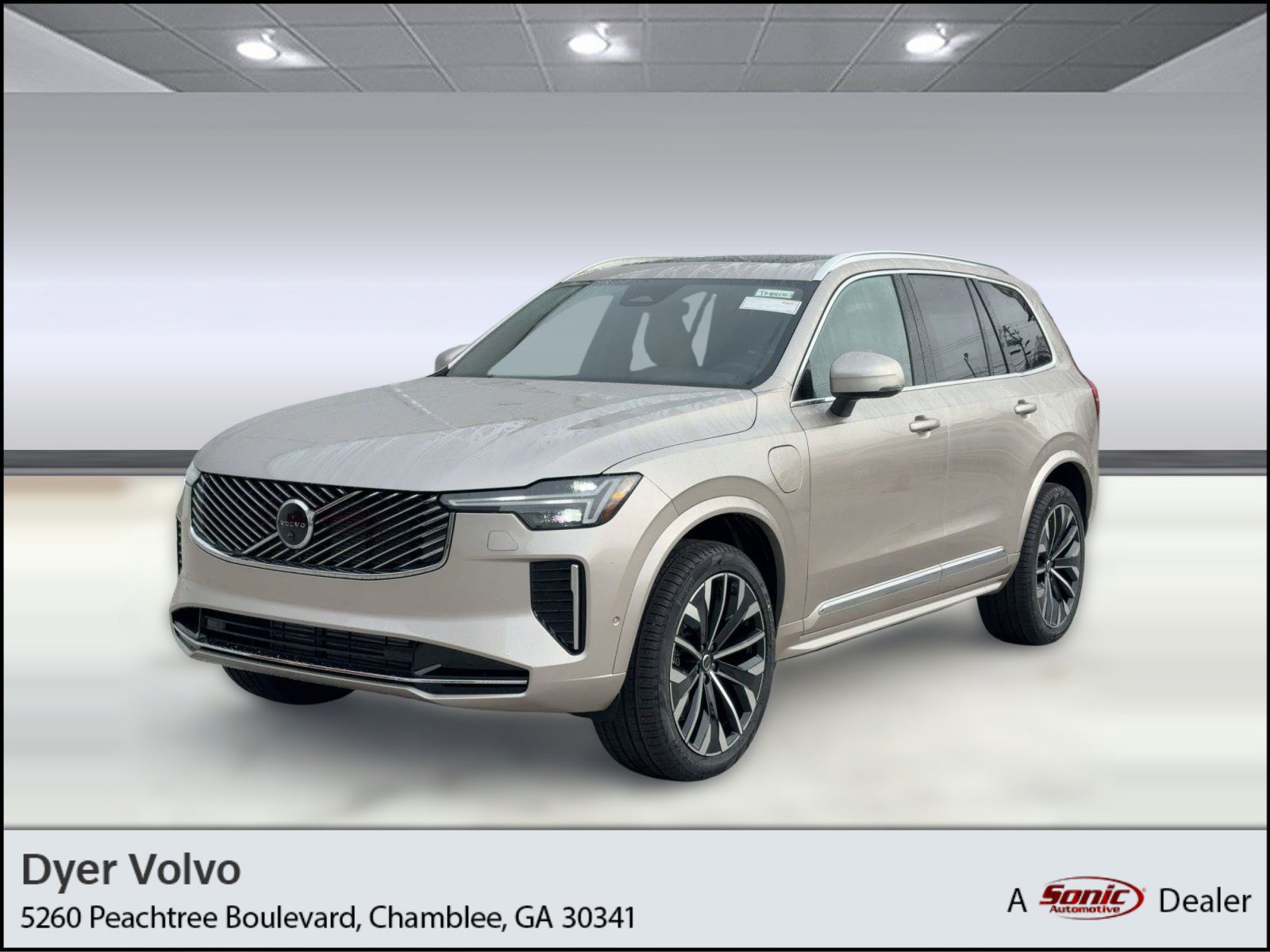 New 2026 Volvo XC90 T8 Plus w/ Protection Package Premier image 1