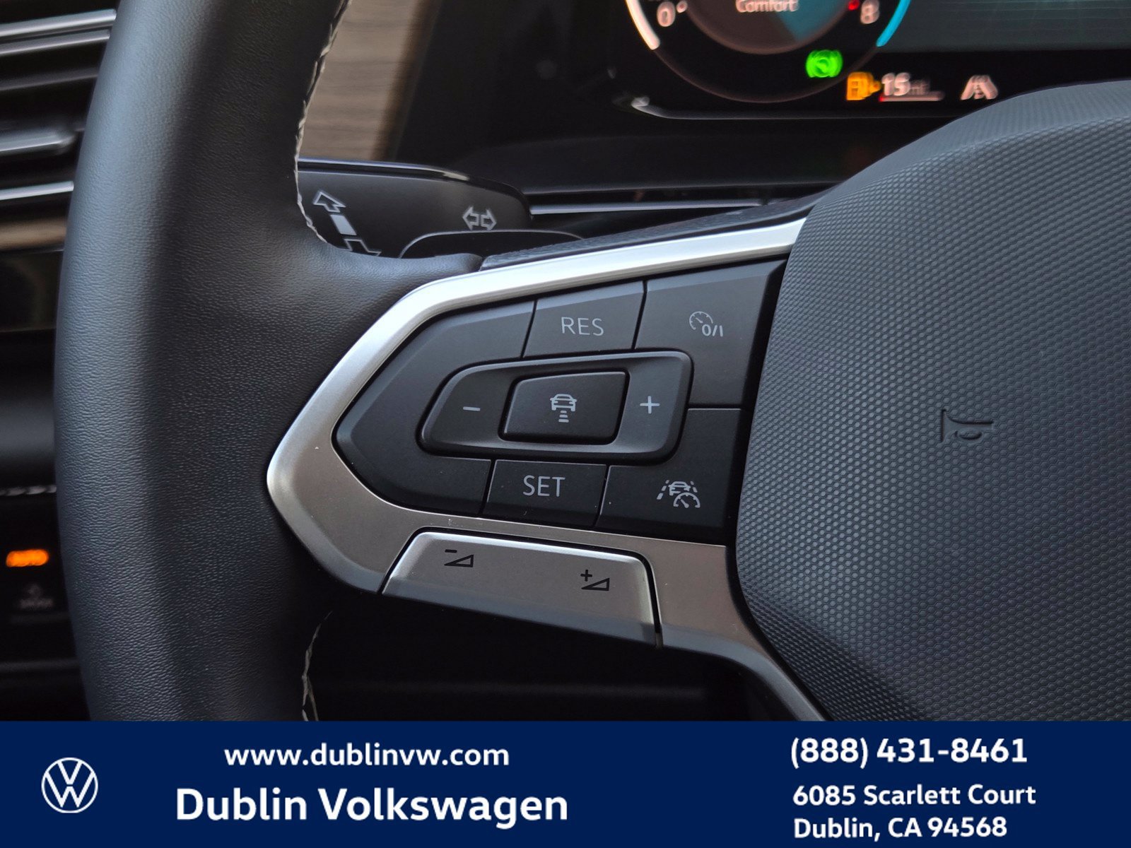 Used 2024 Volkswagen Atlas SE AWD/4WD image 22