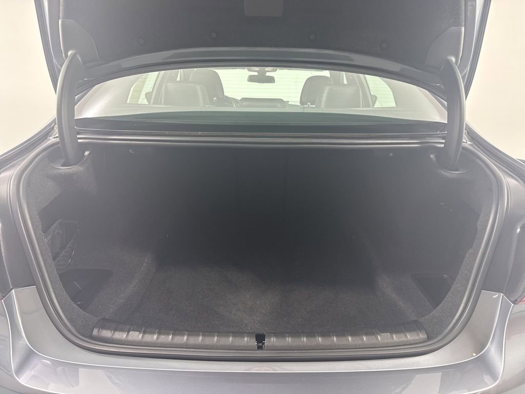 Used 2019 BMW M550i xDrive w/ Dynamic Handling Package AWD/4WD image 17