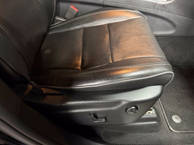 Used 2019 Jeep Grand Cherokee Overland AWD/4WD image 29