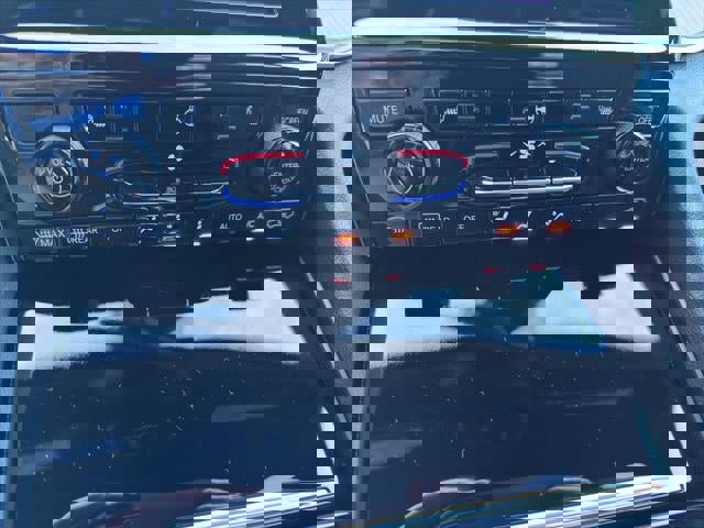 New 2025 Jeep Grand Cherokee L Altitude image 46