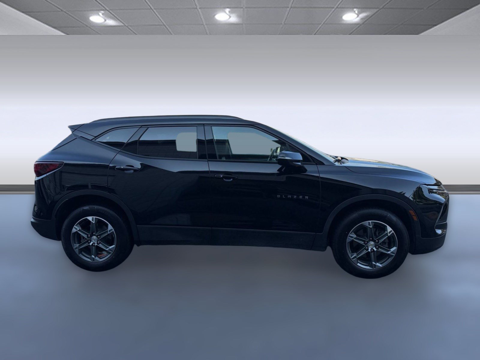 Used 2023 Chevrolet Blazer LT w/ LPO, Floor Liner Package AWD/4WD image 8
