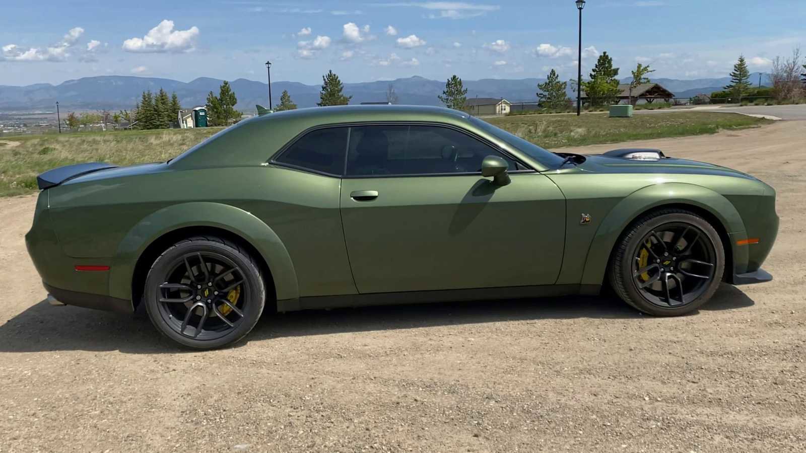 Used 2022 Dodge Challenger R/T Scat Pack RWD image 9