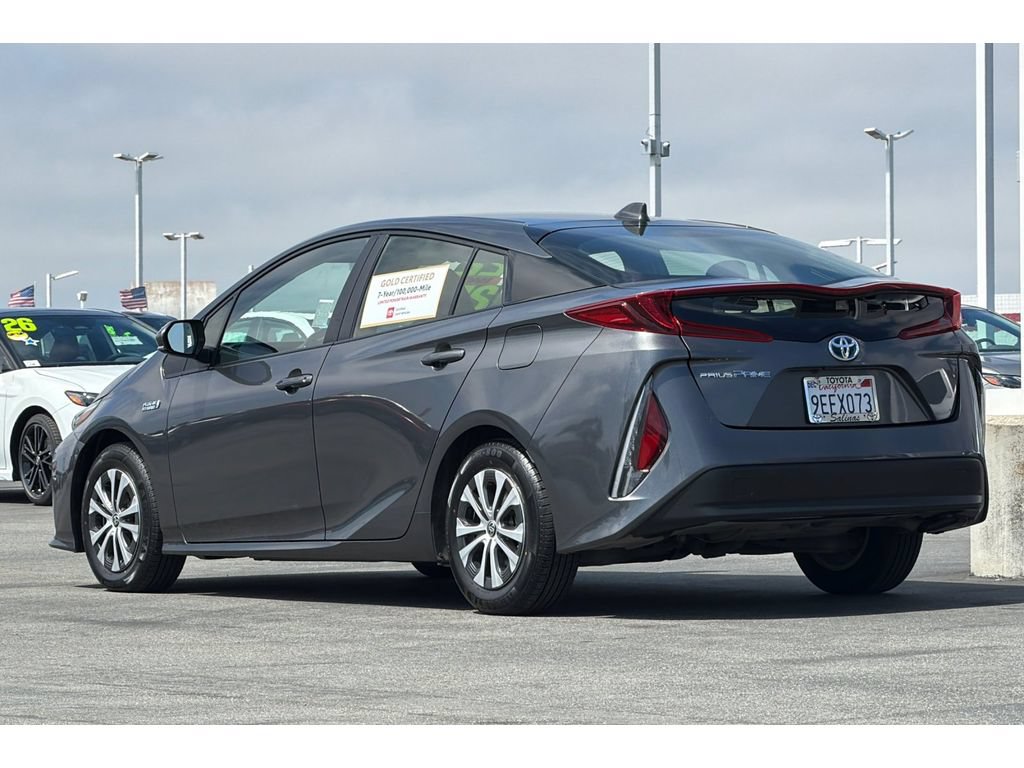 Certified 2022 Toyota Prius Prime LE FWD image 6