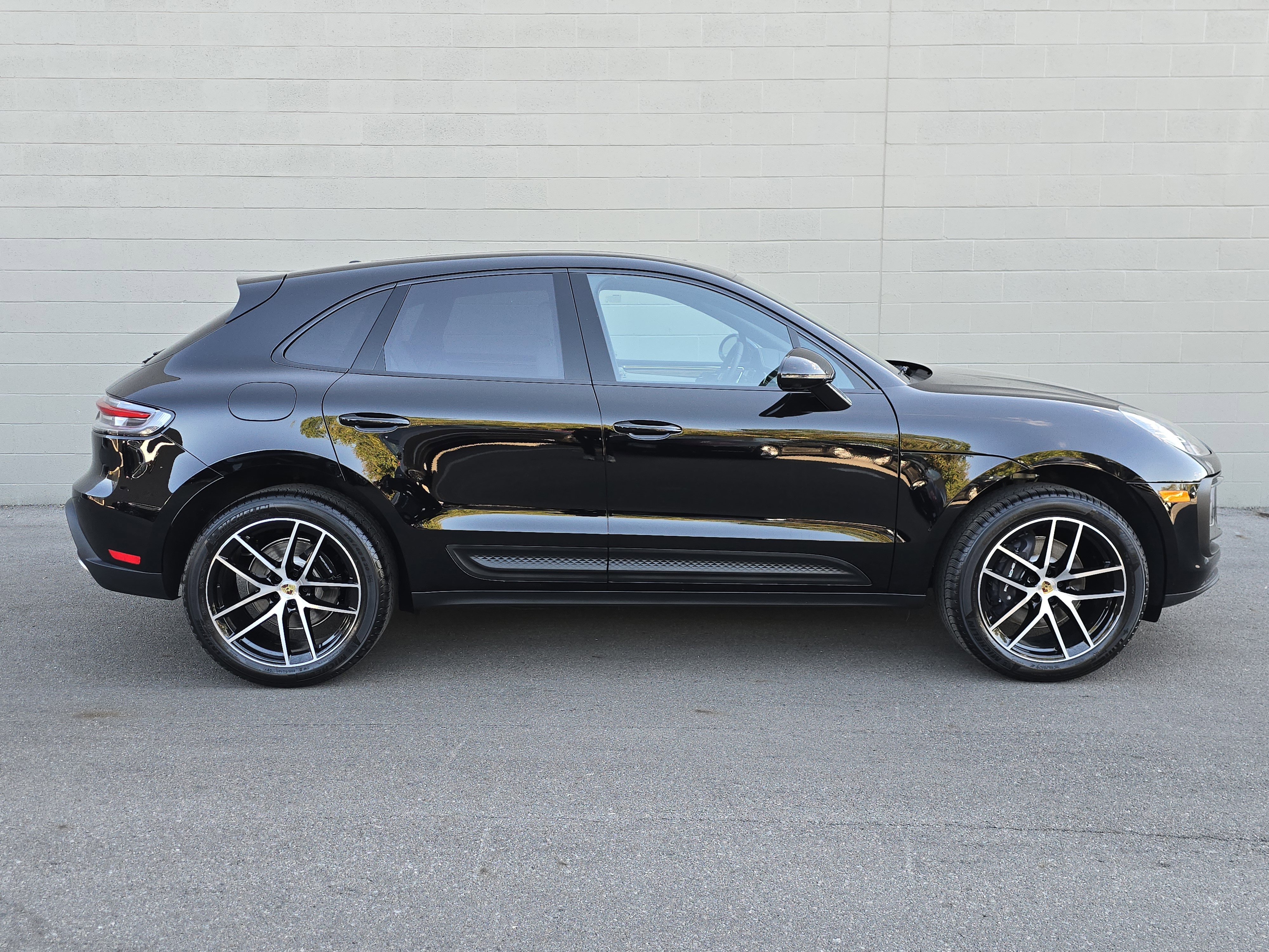 New 2026 Porsche Macan image 10